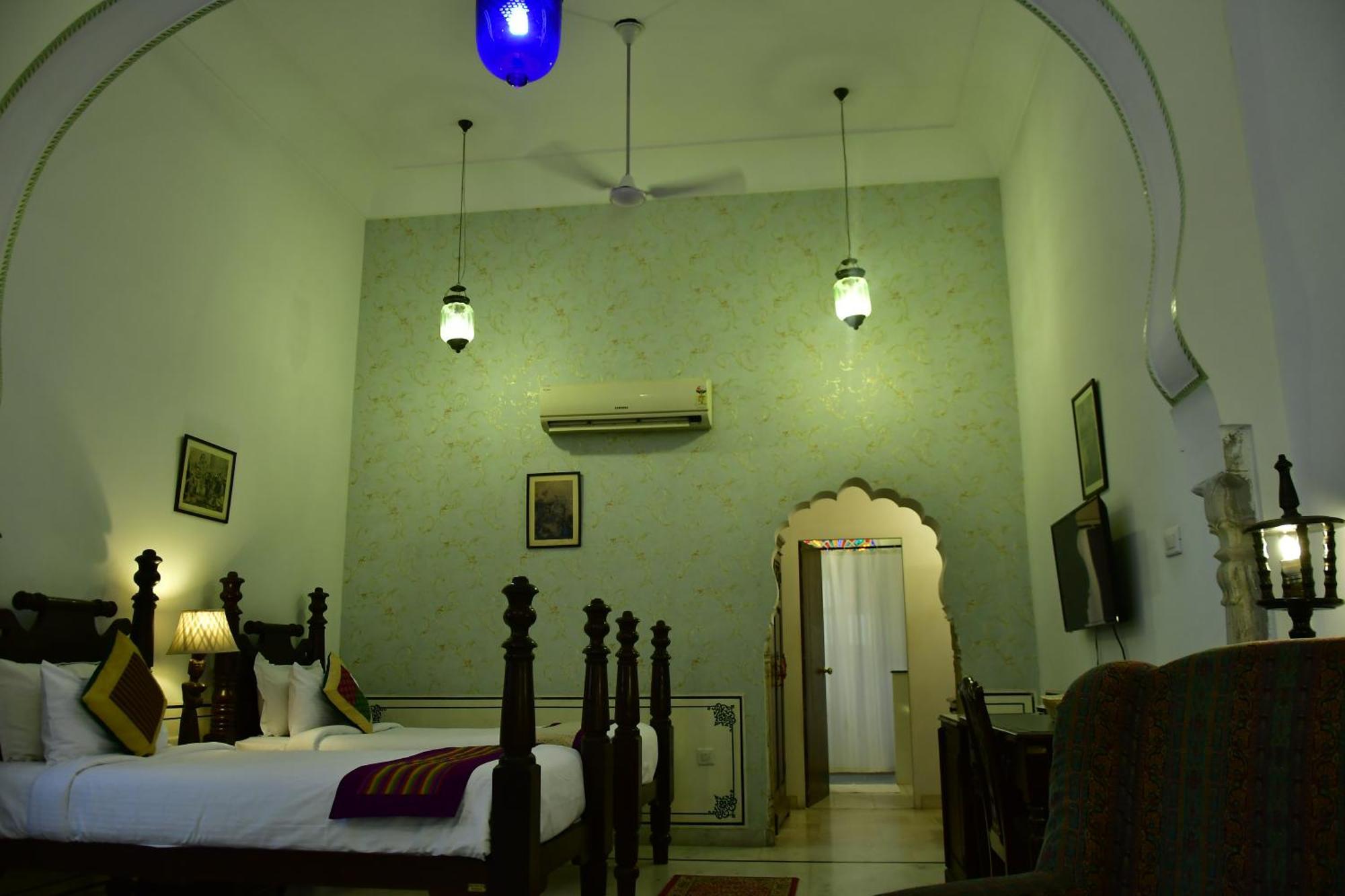 Khandela Haveli - A Boutique Heritage Hotel Jaipur Buitenkant foto