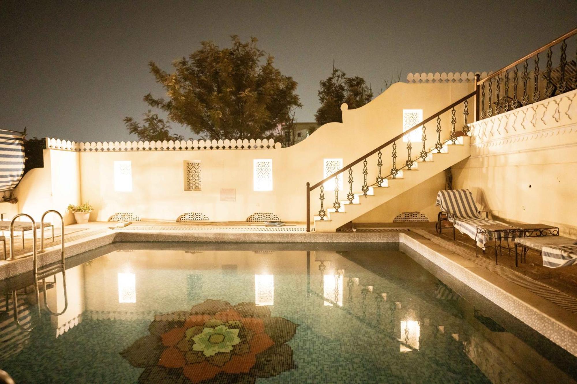 Khandela Haveli - A Boutique Heritage Hotel Jaipur Buitenkant foto
