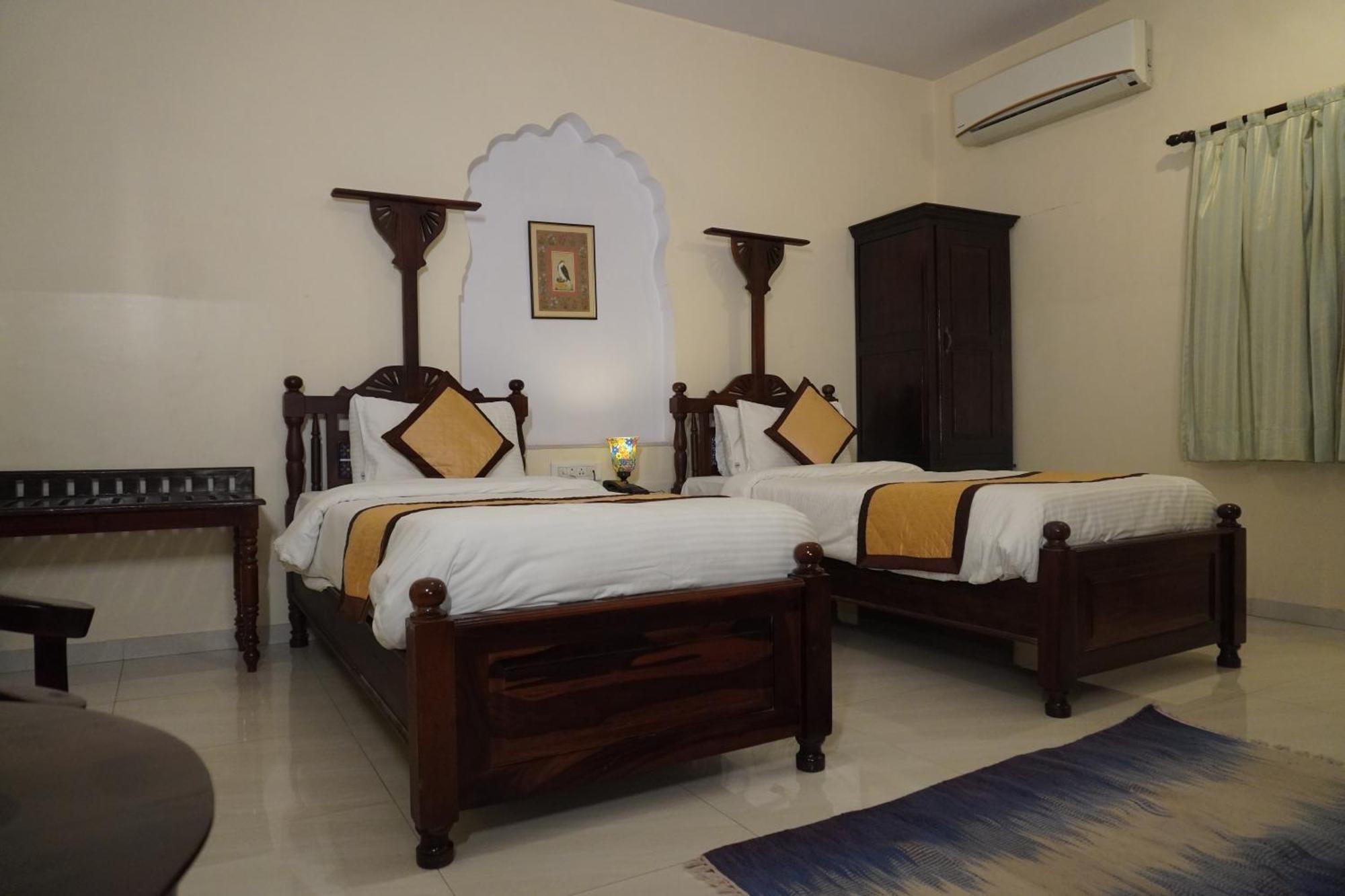Khandela Haveli - A Boutique Heritage Hotel Jaipur Buitenkant foto
