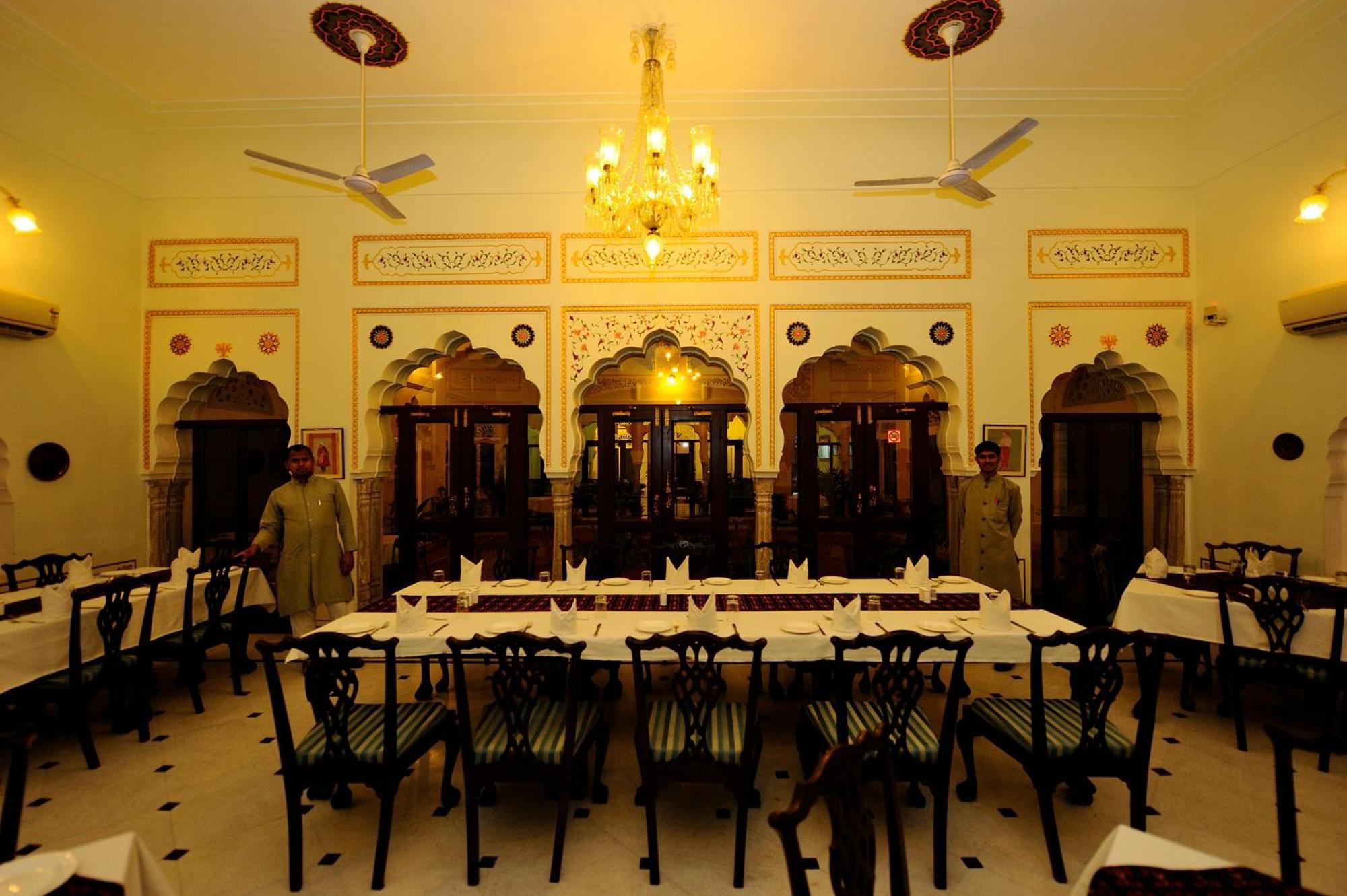 Khandela Haveli - A Boutique Heritage Hotel Jaipur Buitenkant foto